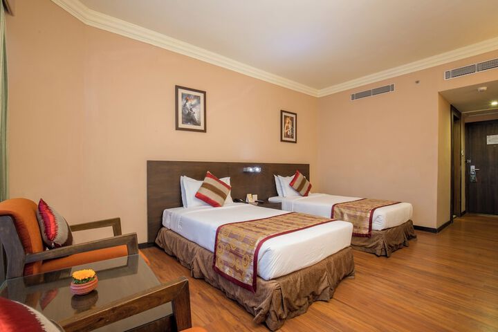 Room 16 of 72