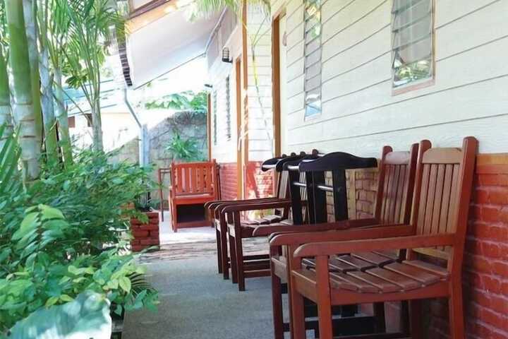 Terrace/Patio 5 of 9