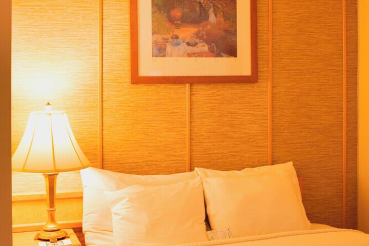 Room 41 of 125