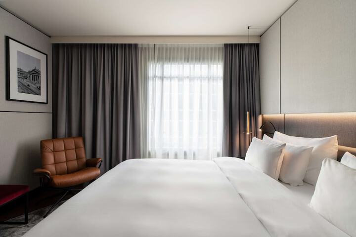 Room 21 of 147