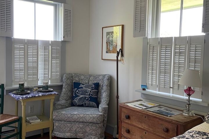 Room 9 of 65
