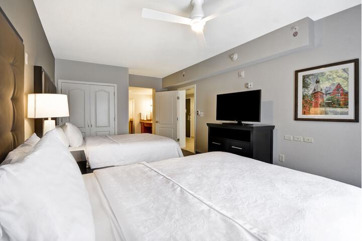 1 King Bed 1 Bedroom Suite (8 of 37)