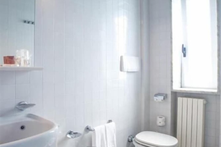 Clean Restrooms