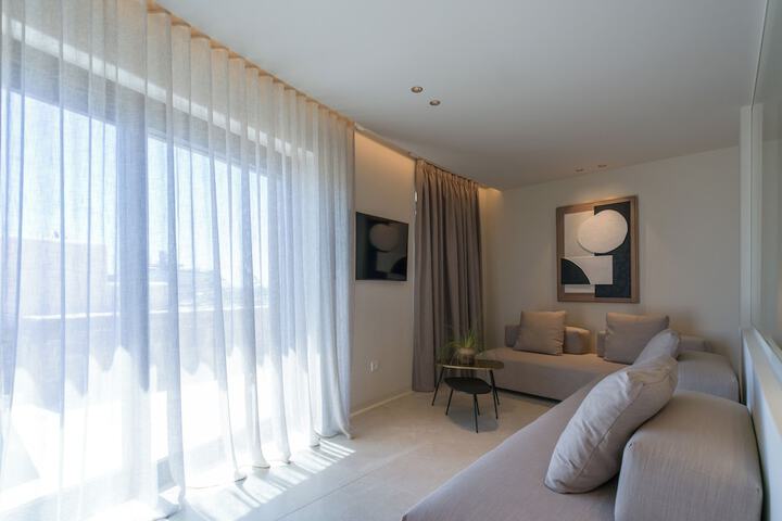 Room 36 of 44