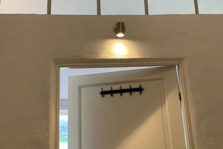 Room 46 of 112