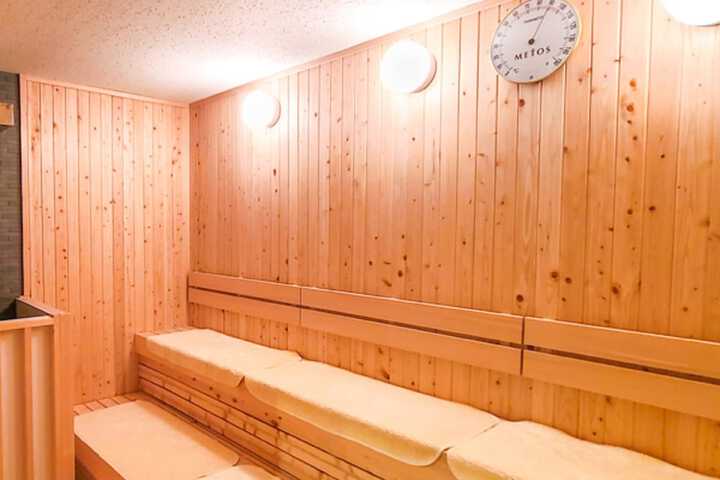 Spa 15 of 19