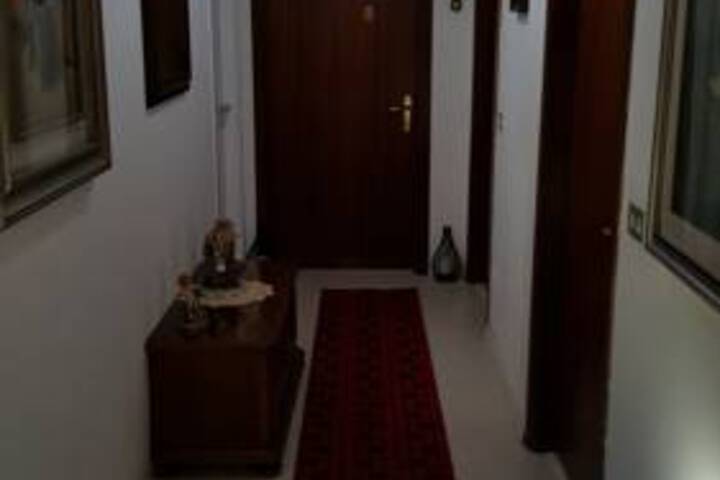 Image of Mi Casa es Tambien Tu Casa 2