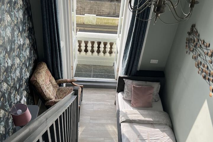 Room 28 of 88