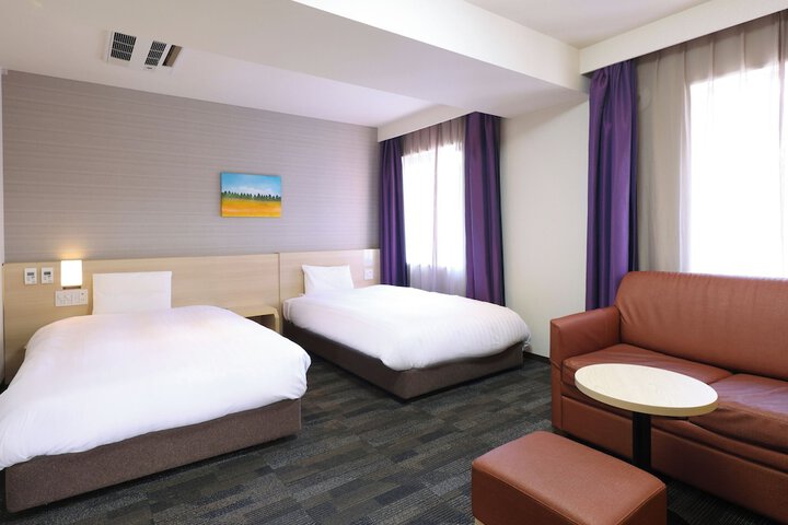 Room 9 of 56