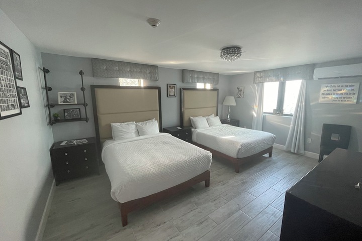Room 16 of 21