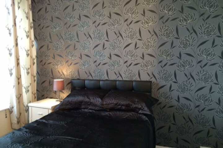 Room 32 of 99