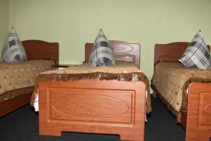 Room 2 of 2