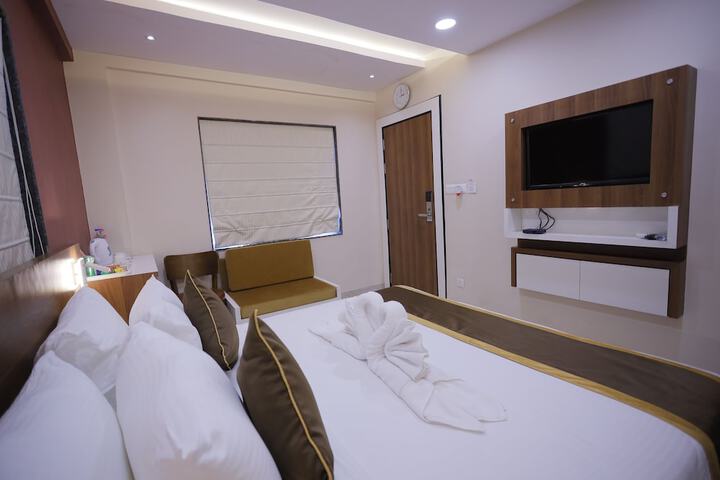 Room 19 of 34