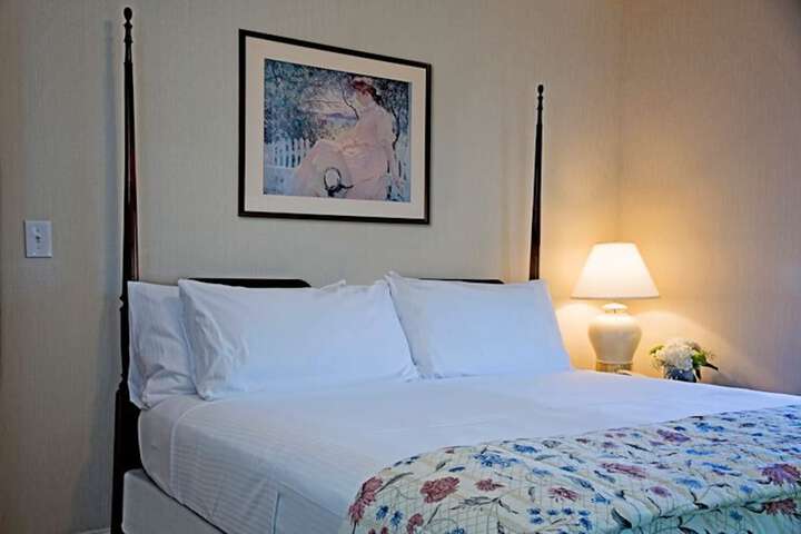 Inside Room Photo