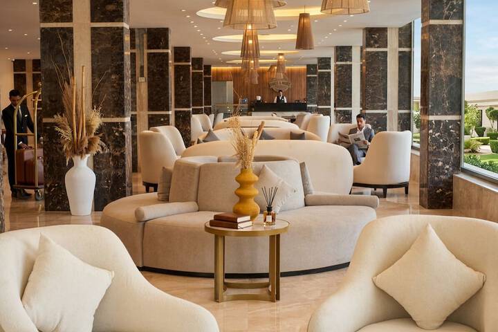 Hotel Interior 13 of 146