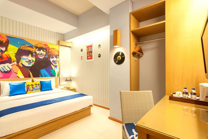 Room 7 of 60