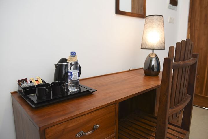 Room 18 of 43