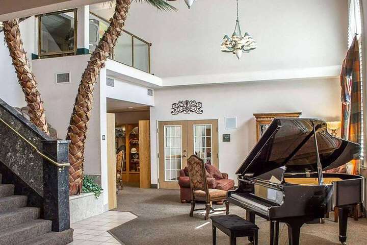 Lobby Photos