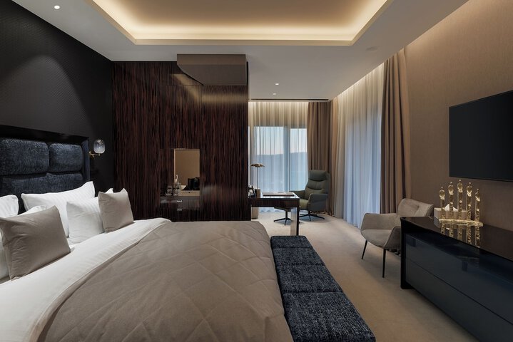 Room 17 of 51
