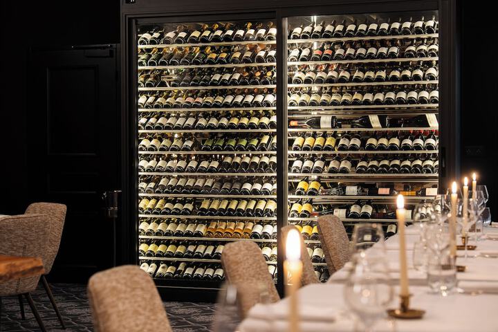 Dining 66 of 78