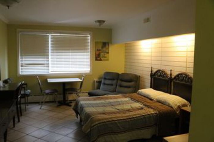 Room 34 of 54