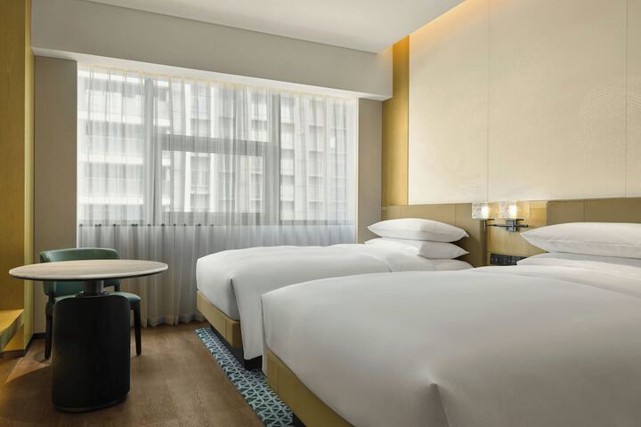 Room 7 of 29