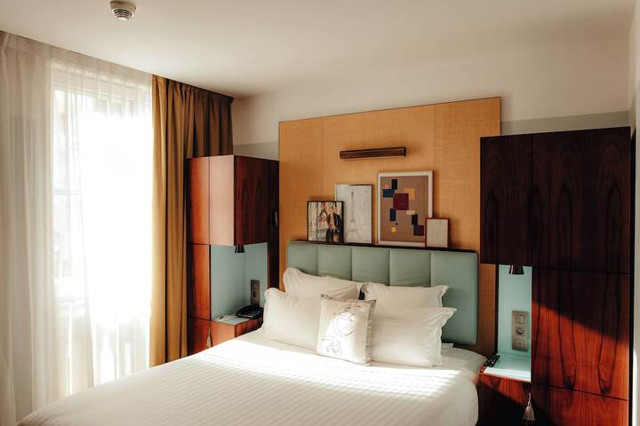 Room 5 of 57