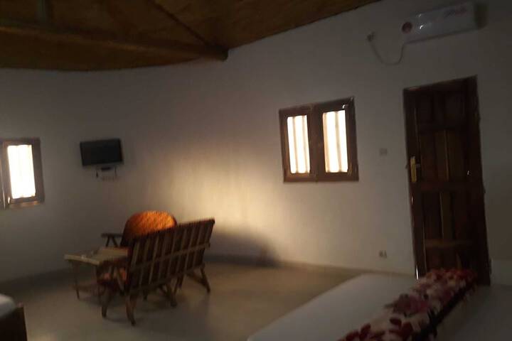 Room 37 of 90