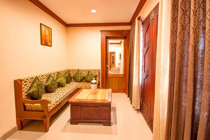 Room 9 of 29