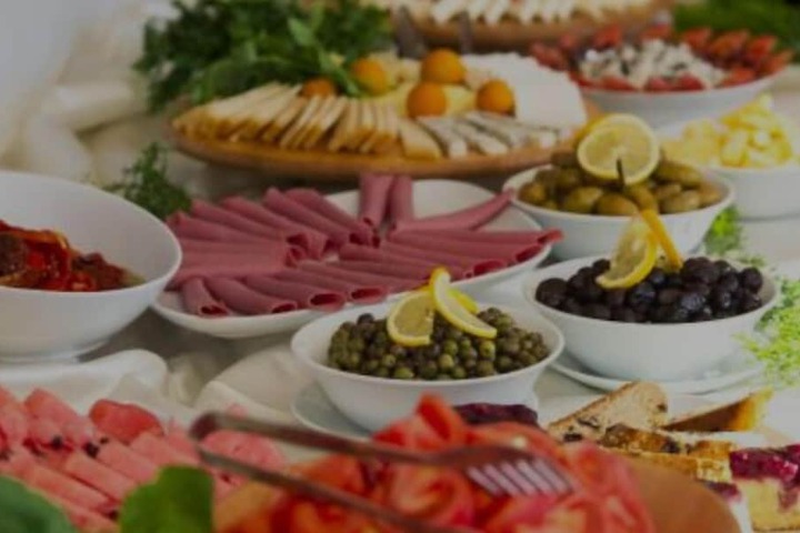 Dining 6 of 7
