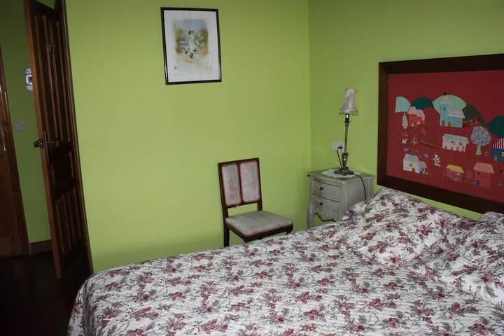 Room 8 of 20