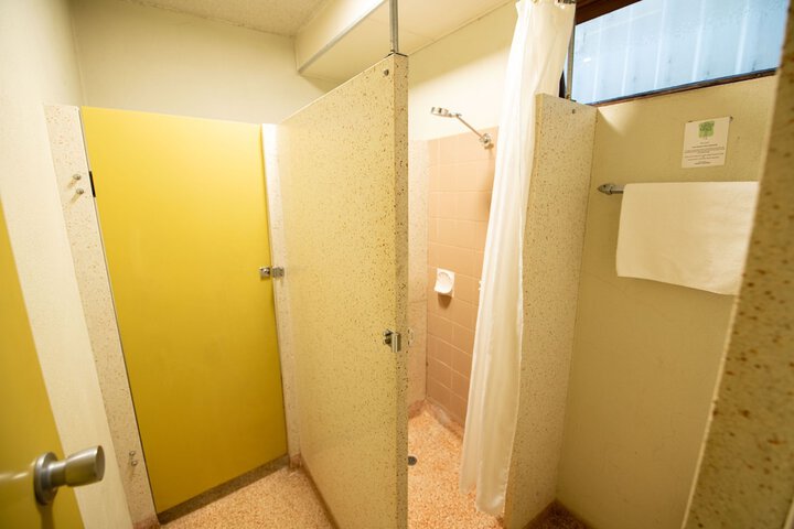 Room 31 of 34
