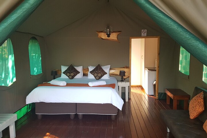 Room 8 of 32