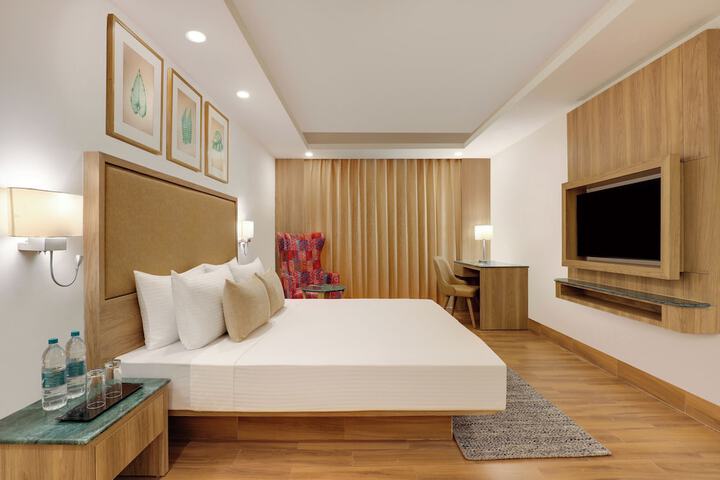Room 5 of 57