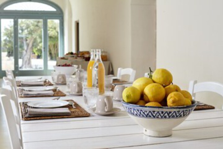 Breakfast/Coffee Service 5 of 25