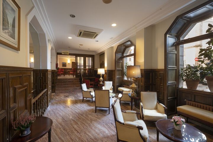 Lobby Photos