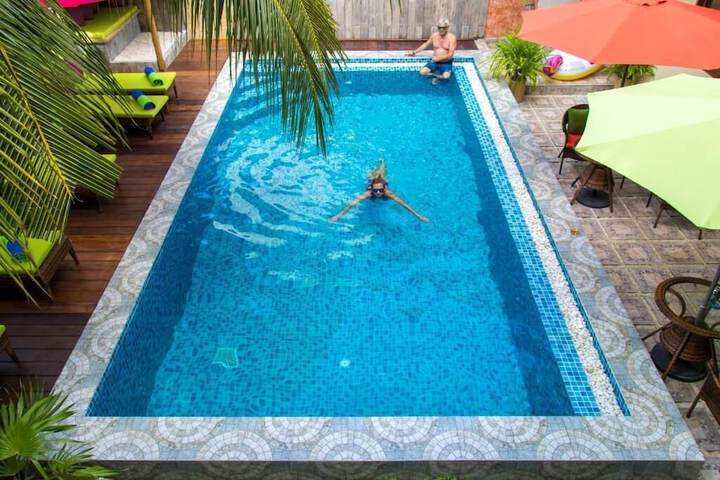 Pool 28 of 47