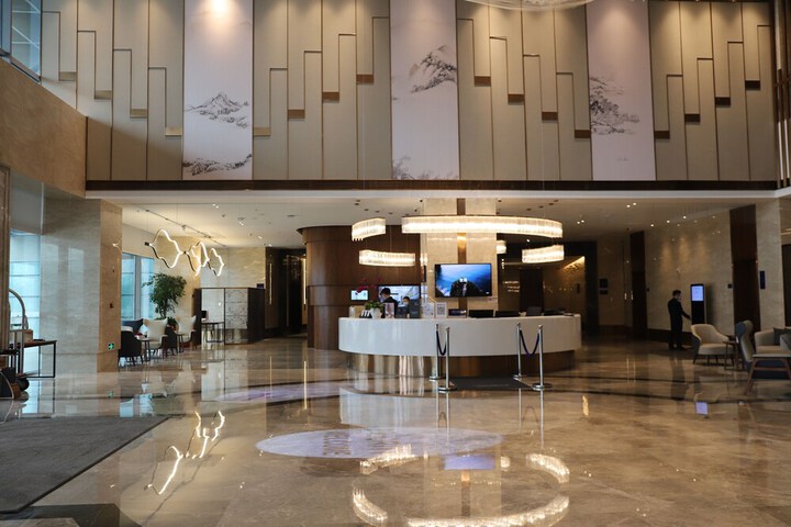 Hotel Interior 3 of 91