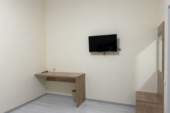 Room 12 of 39