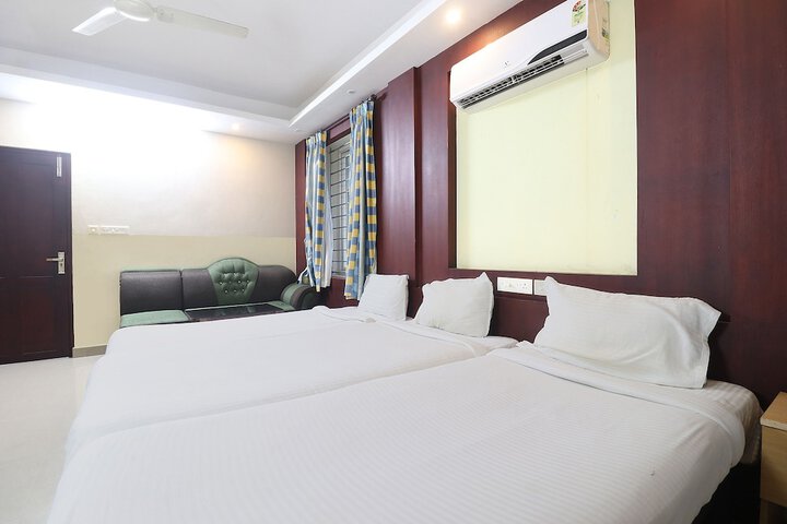 Room 14 of 38
