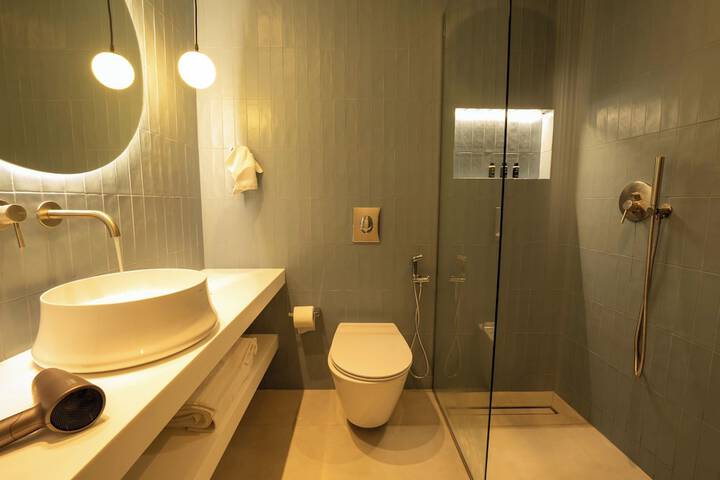 Room 89 of 120