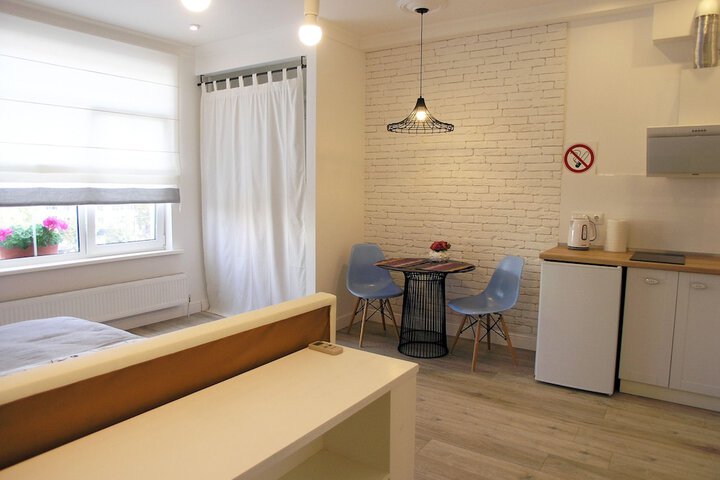 Room 15 of 62
