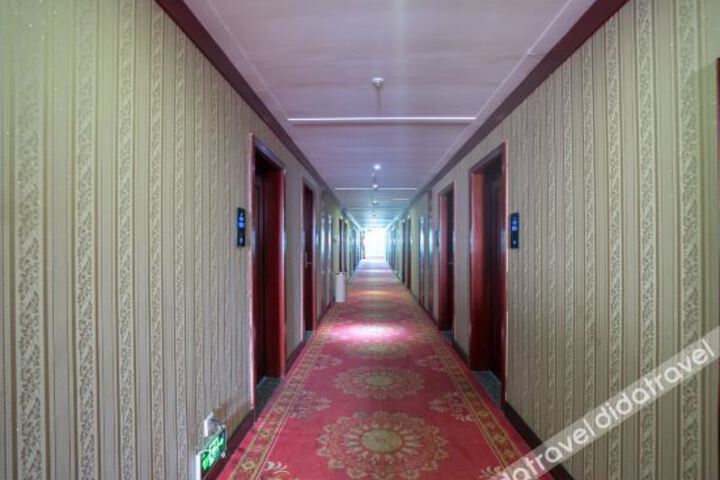 Hotel Interior 7 of 14