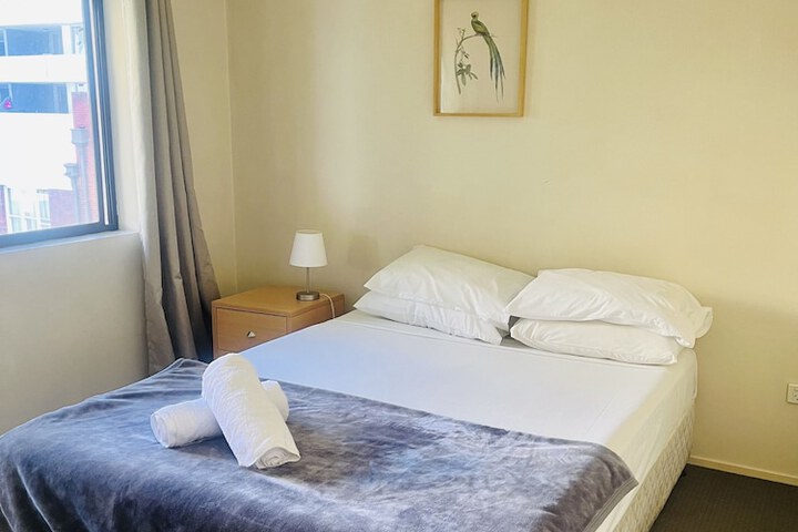 Room 5 of 30