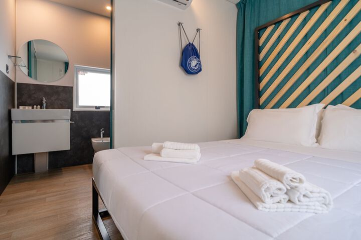 Room 40 of 75