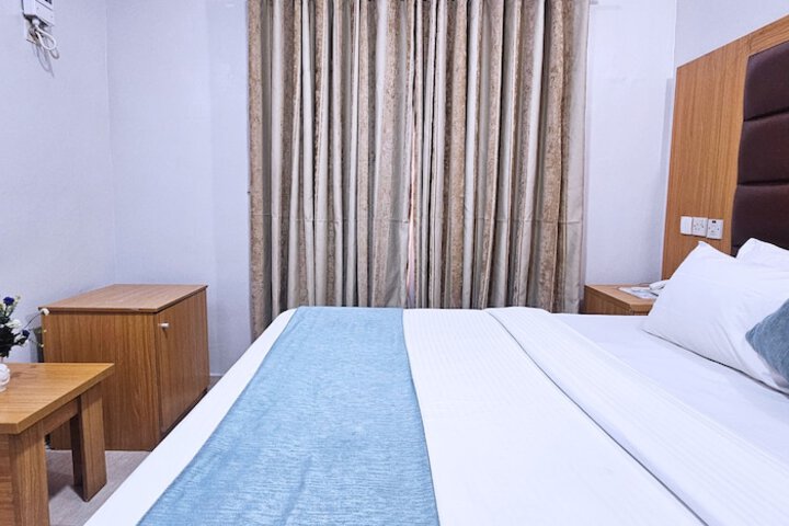 Room 12 of 81