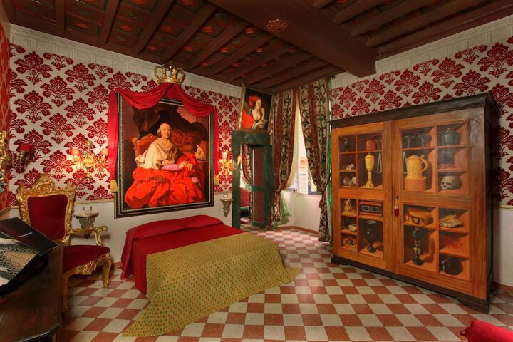 Room 15 of 55