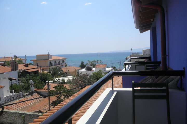 Terrace/Patio 9 of 32