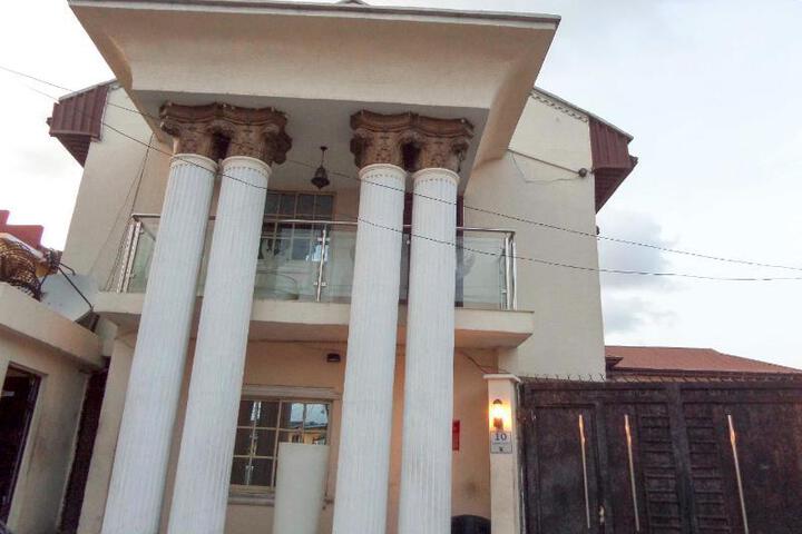 Dv8 Hotels