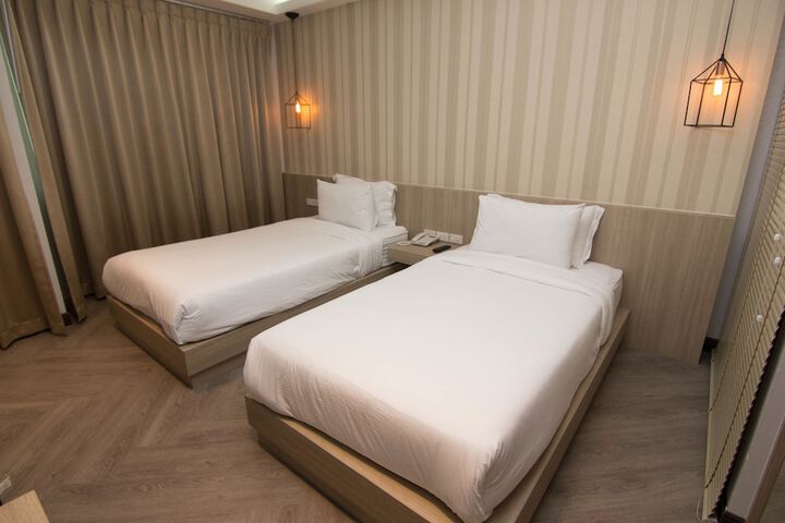 Room 31 of 48